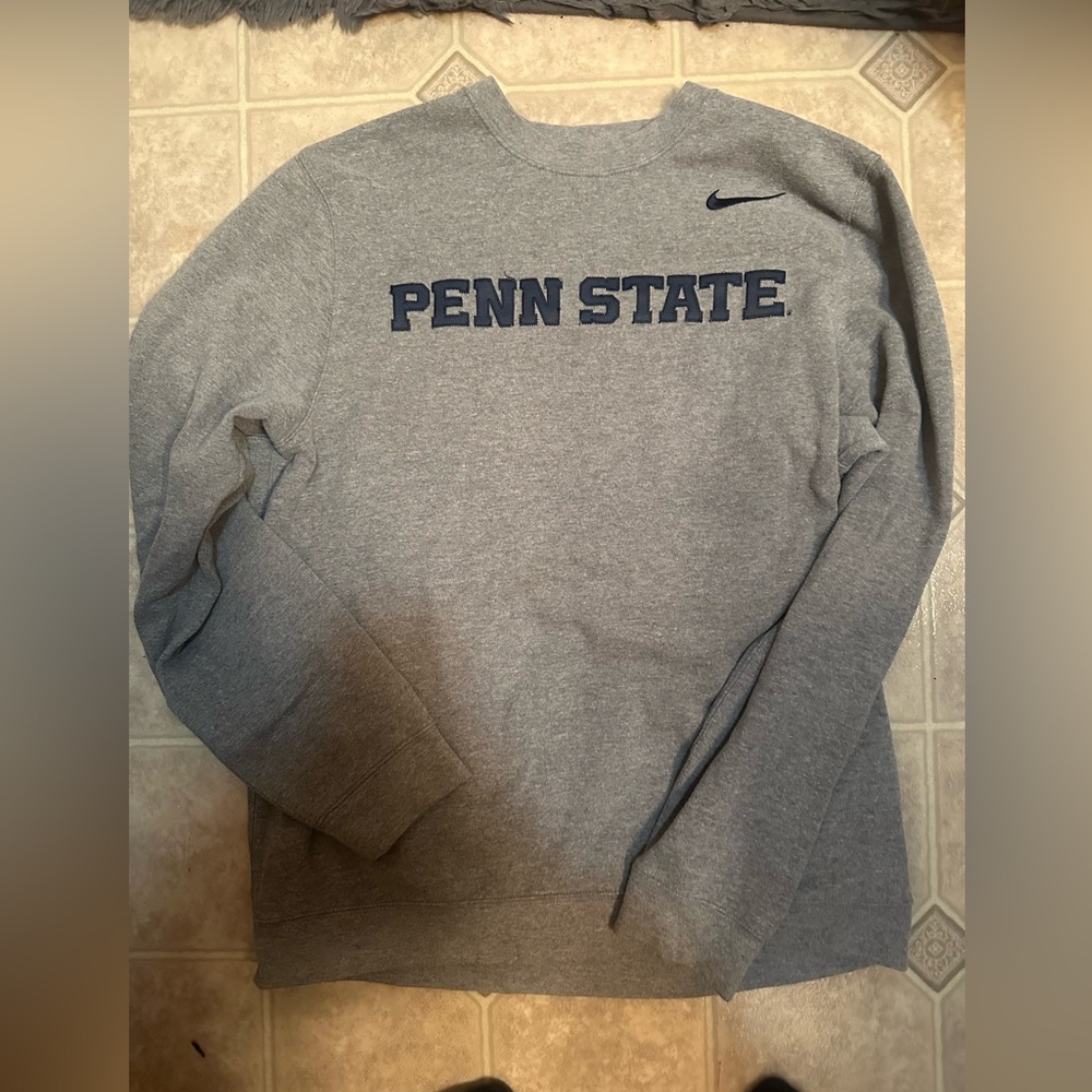 Nike Gray Crewneck Sweater with Penn State Logo